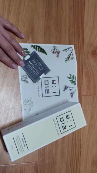 비밀 프리미엄 이너클렌저 - 오리엔탈 — 4.33점을 준 리뷰어가 2018년 2월 올린 사용 사진