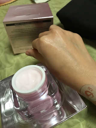 레디 아쿠아 글라스 코팅 크림 — 5점을 준 리뷰어가 2017년 11월 올린 사용 사진