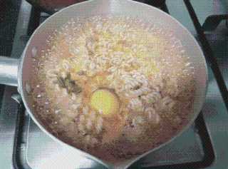 라면 그대로가 제일 맛있는 더엄마라면 — 5점을 준 리뷰어가 2019년 9월 올린 사용 사진