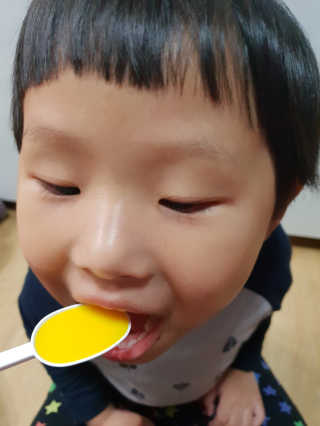 오메가-3스무디 [오메가스무디] 짜먹는 오메가3 DHA 임산부 어린이 — 5점을 준 리뷰어가 2019년 3월 올린 사용 사진