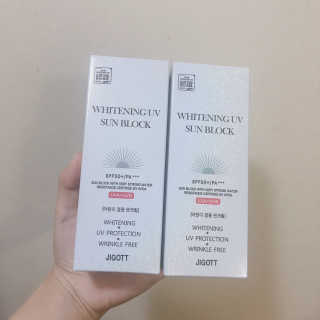 지고트 화이트닝 유브이 썬블럭 크림 70ml,1+1 — 4.5점을 준 리뷰어가 2019년 5월 올린 사용 사진