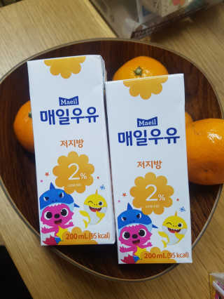 매일우유 멸균 매일우유 저지방 2프로 멸균 핑크퐁 에디션 6입 — 5점을 준 리뷰어가 2017년 12월 올린 사용 사진