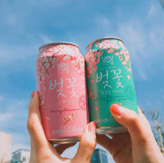 GS25 벚꽃 팝콘 + 벚꽃스파클링 + 벚꽃 청포도 에이드 — 4.67점을 준 리뷰어가 2018년 3월 올린 사용 사진