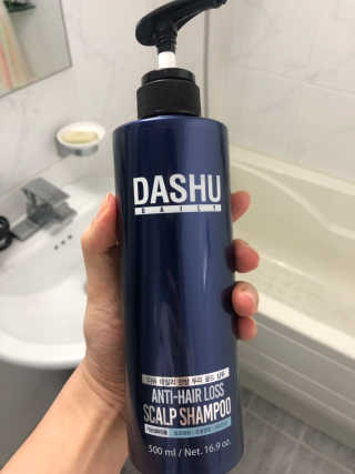 다슈코리아 다슈 데일리 한방 두피 골드 샴푸 500ml — 5점을 준 리뷰어가 2019년 2월 올린 사용 사진