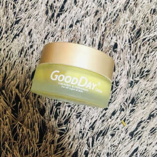 GoodDay Skincare GoodDay 강황 크림 — 5점을 준 리뷰어가 2019년 6월 올린 사용 사진
