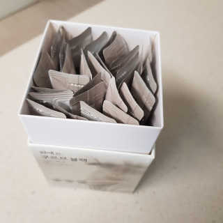 [하우투잇] 뤼에르 쿠르브 블랙 10ml x 30포 총 300ml — 5점을 준 리뷰어가 2020년 2월 올린 사용 사진
