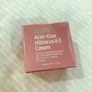 Wishtrend Acid-Duo 히비스커스 63 크림 — 4.5점을 준 리뷰어가 2019년 11월 올린 사용 사진