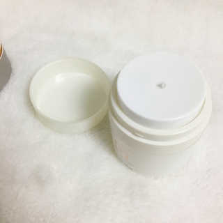 GoodDay Skincare GoodDay 강황크림 50g — 5점을 준 리뷰어가 2019년 12월 올린 사용 사진