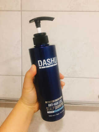 다슈코리아 다슈 데일리 한방 두피 골드 샴푸 500ml — 4점을 준 리뷰어가 2017년 10월 올린 사용 사진