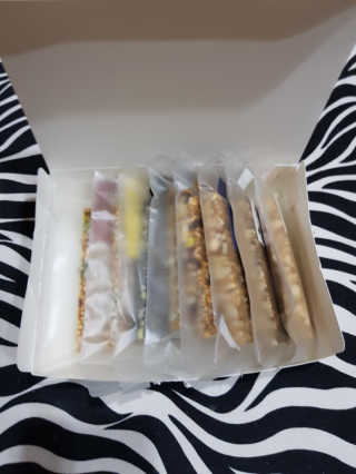 넛쯔공방 넛쯔 무설탕 수제견과류바 — 5점을 준 리뷰어가 2018년 9월 올린 사용 사진