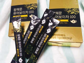 넥스트비티 왕혜문 퓨어 보이차 100 골드라벨 — 4.83점을 준 리뷰어가 2017년 11월 올린 사용 사진