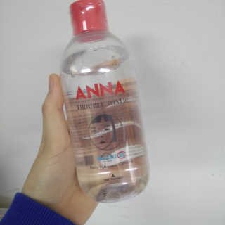 솔테라피 안나 트러블 토너 300ml — 5점을 준 리뷰어가 2019년 4월 올린 사용 사진