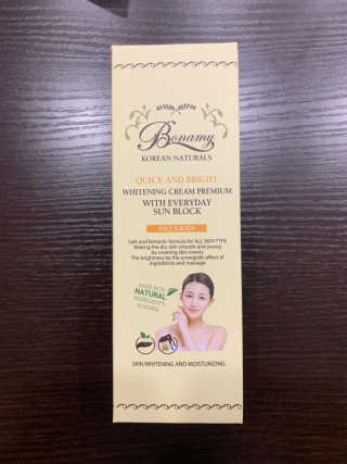 보나미 화이트닝크림 프리미엄200ml — 5점을 준 리뷰어가 2019년 3월 올린 사용 사진