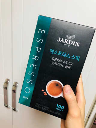 (주)쟈뎅 쟈뎅 에스프레소 스틱 아메리카노 블랙 — 4점을 준 리뷰어가 2018년 10월 올린 사용 사진