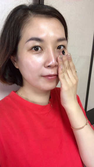 로벡틴 아쿠아 UV 프로텍터 — 5점을 준 리뷰어가 2019년 6월 올린 사용 사진