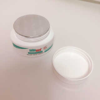 세바메드 우레아 수분폭탄크림 50ml — 4점을 준 리뷰어가 2019년 12월 올린 사용 사진