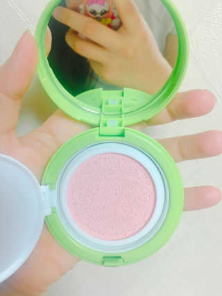 클라뷰 시티디펜스 톤체인지 썬 쿠션 SPF50+ PA — 4.5점을 준 리뷰어가 2017년 5월 올린 사용 사진