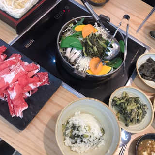 미스터시래기_수원점 [미스터시래기_수원]시래기샤브샤브와 꼬막무침2인SET — 5점을 준 리뷰어가 2019년 1월 올린 사용 사진