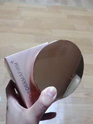 [라보드더마펌] 듀얼 콜라제닉 쿠션 — 4점을 준 리뷰어가 2019년 9월 올린 사용 사진
