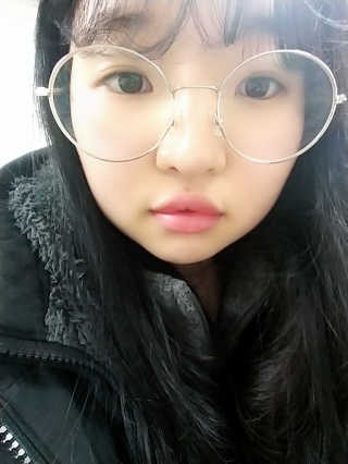 머지 더 퍼스트 벨벳틴트2 — 4.83점을 준 리뷰어가 2018년 11월 올린 사용 사진