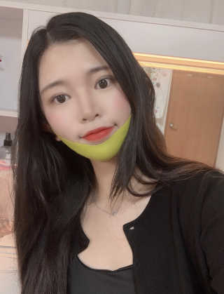 스케덤 시카 리프팅밴드 — 5점을 준 리뷰어가 2019년 6월 올린 사용 사진