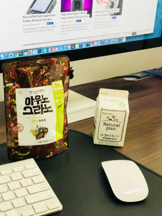 아우노그라노 오리지날, 진짜 베리, 진짜 카카오 — 5점을 준 리뷰어가 2018년 1월 올린 사용 사진