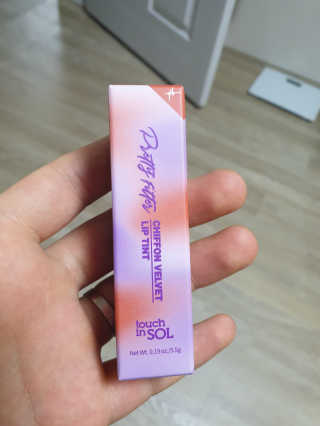 터치인솔 프리티필터 쉬폰 벨벳 립틴트 비비드팝 컬렉션 — 5점을 준 리뷰어가 2019년 3월 올린 사용 사진