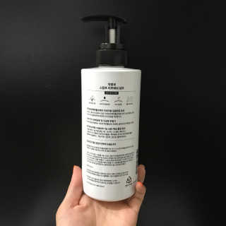 [밥스누] 서울대 약콩모 탈모기능성 샴푸 500ml — 4.5점을 준 리뷰어가 2019년 7월 올린 사용 사진