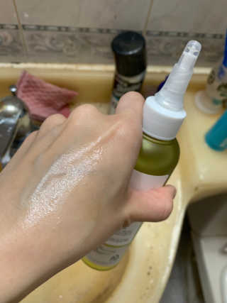 달리프 클로렐라 베러 루트 워터트리트먼트 200ml — 5점을 준 리뷰어가 2019년 4월 올린 사용 사진