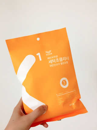 레인보우샵 올인원세탁세제,베이킹소다 스틱포6개입+세탁조클리너 — 5점을 준 리뷰어가 2018년 3월 올린 사용 사진