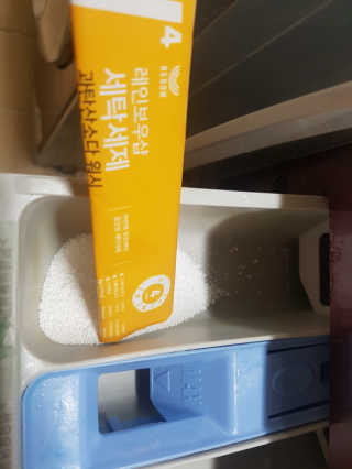 레인보우샵 올인원세탁세제,베이킹소다 스틱포6개입+세탁조클리너 — 4.67점을 준 리뷰어가 2018년 4월 올린 사용 사진