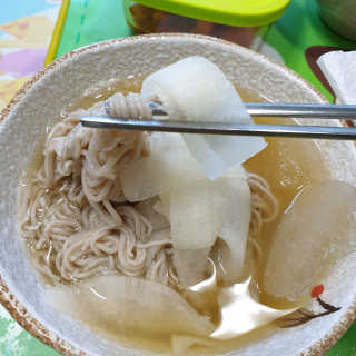 한반도키친 집에서 먹는 정통 평양냉면, 한반도랭면 — 5점을 준 리뷰어가 2019년 7월 올린 사용 사진