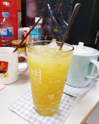 장수농가 리얼깔라만시 원샷 50ml 10팩+보틀 — 5점을 준 리뷰어가 2019년 5월 올린 사용 사진