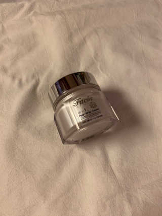 파시스 올인원 진주 화이트닝 크림 100ml — 5점을 준 리뷰어가 2019년 6월 올린 사용 사진