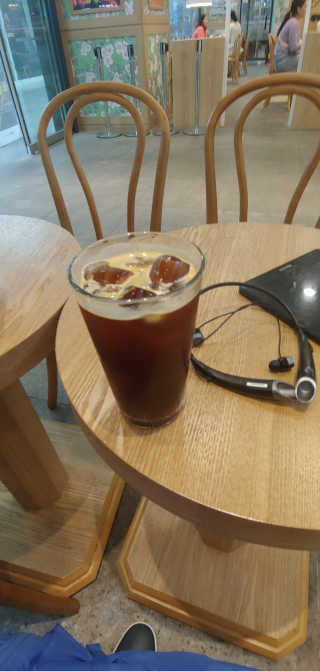 삼송빵집 부천점 [삼송빵집 부천역사점]삼송빵집 특별세트 — 5점을 준 리뷰어가 2019년 8월 올린 사용 사진
