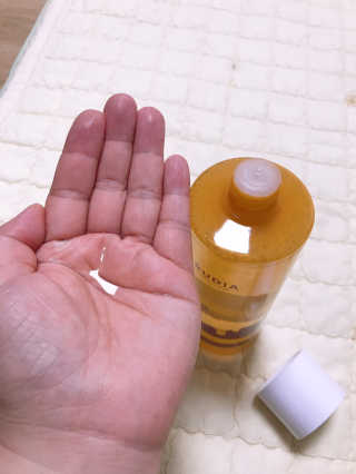 [후르디아] 대용량 약산성 블루베리 허니 꿀광토너 — 5점을 준 리뷰어가 2019년 7월 올린 사용 사진