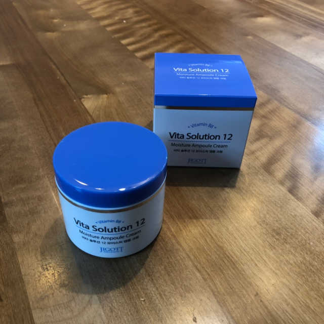 지고트 비타솔루션12 모이스처 앰플 크림 100ml 리뷰 사진