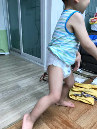 보솜이 베이비케어 팬티형 기저귀 — 5점을 준 리뷰어가 2019년 3월 올린 사용 사진