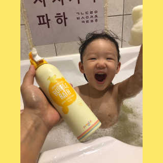 꼬모조이 탱글탱글 구름 콩순이 버블바스 — 5점을 준 리뷰어가 2019년 10월 올린 사용 사진
