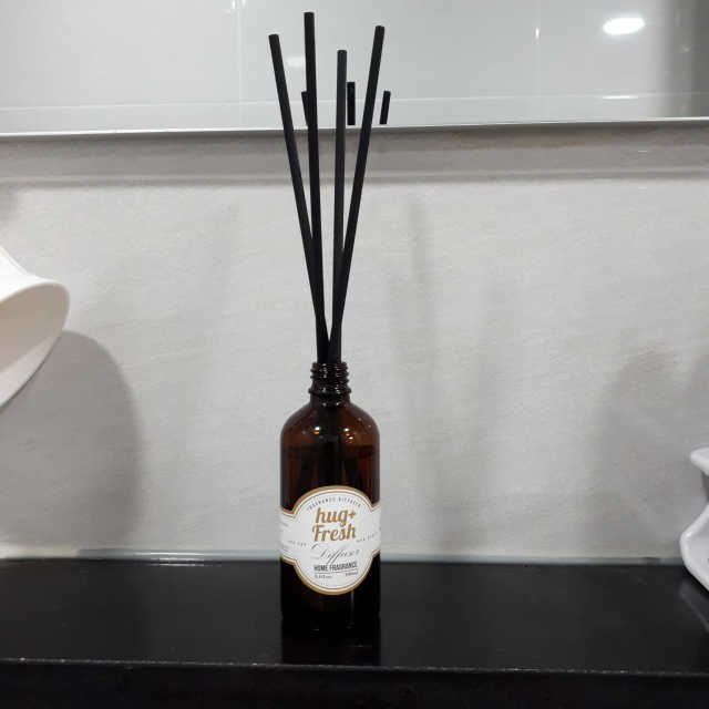 허그플러스 디퓨져 100ml 리뷰 사진