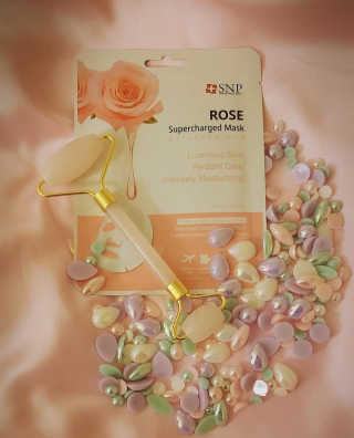 SNP Supercharged Mask_Rose Centifoli Flower — 5점을 준 리뷰어가 2019년 3월 올린 사용 사진
