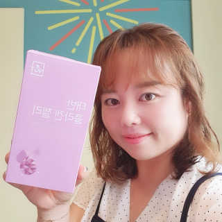 네츄럴굿띵스 태반 콜라겐 젤리 15포 — 5점을 준 리뷰어가 2019년 7월 올린 사용 사진