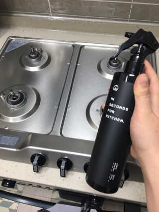 PEACE MOMENT 피스모먼트 인세컨즈포키친 320mL 천연살균소독제 — 5점을 준 리뷰어가 2019년 2월 올린 사용 사진