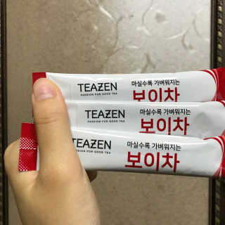 티젠 보이차 + 마이보틀 세트 — 3.67점을 준 리뷰어가 2018년 6월 올린 사용 사진