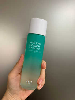 오지아이 워터 밤 모이스처 스킨 에센스 180ml — 3.5점을 준 리뷰어가 2020년 2월 올린 사용 사진