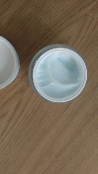 포렌코즈 아쿠아 커넥션 크림 — 5점을 준 리뷰어가 2017년 8월 올린 사용 사진