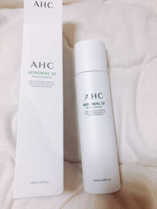 AHC 에이 에이치 씨 미니멀 10 워터리 에센스 — 5점을 준 리뷰어가 2018년 12월 올린 사용 사진