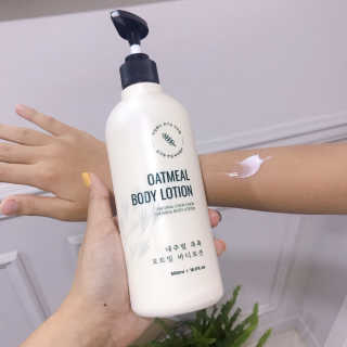 (주)에네스티 내추럴 촉촉  오트밀 바디로션 500ml — 5점을 준 리뷰어가 2019년 9월 올린 사용 사진