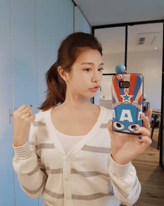 하이키키 마블 피규어 카드 케이스 — 5점을 준 리뷰어가 2018년 5월 올린 사용 사진
