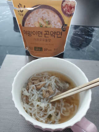 아임웰 이왕이면 곤약면 2종 — 5점을 준 리뷰어가 2019년 10월 올린 사용 사진